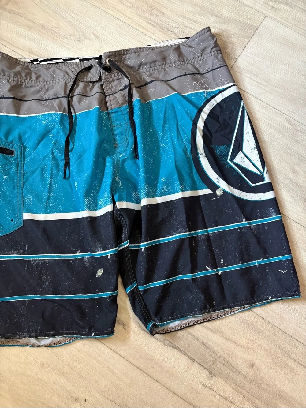 Volcom Teal, Black and Gray Striped Board Shorts Sz 36